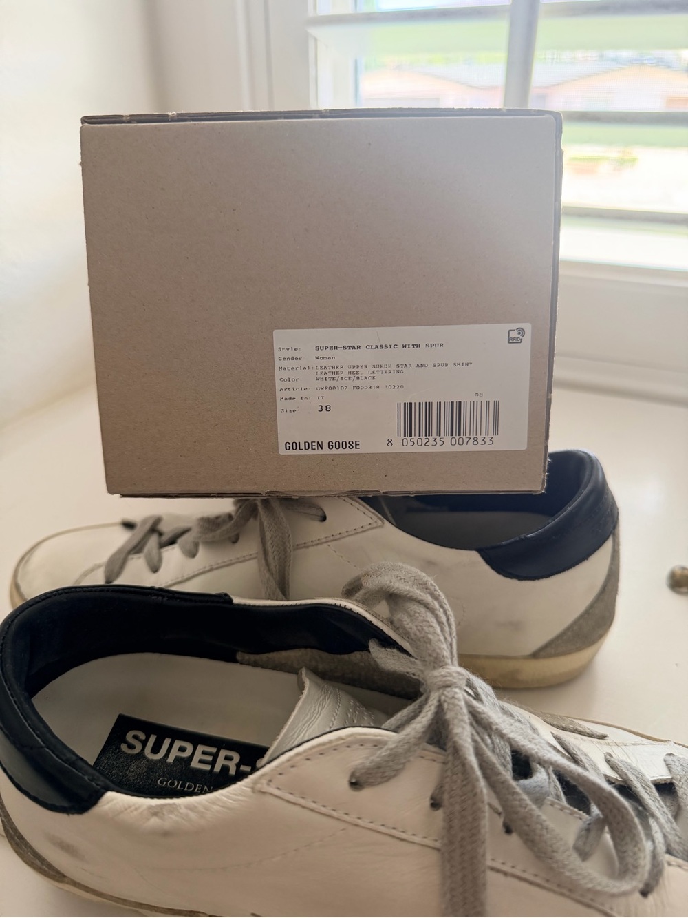 Golden Goose - Picture 5 of 5